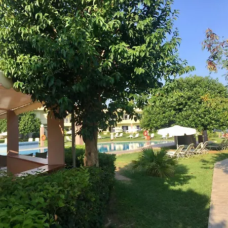 Princess Flora Hotel Sgourou